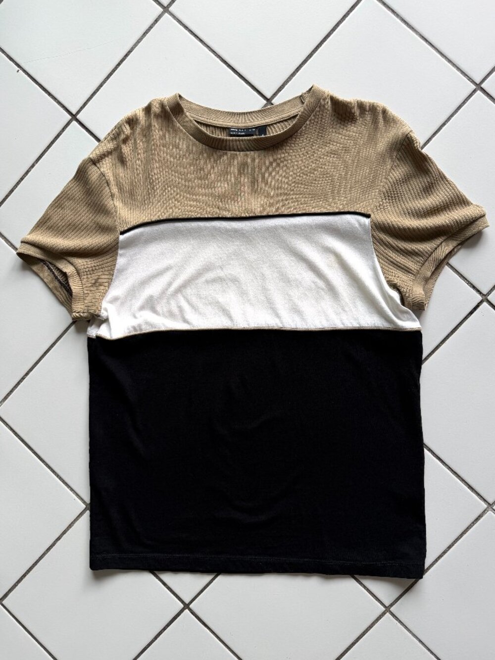 ASOS DESIGN smart T-shirt in colour-block rib